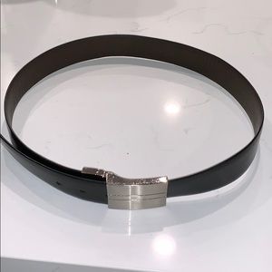 Michael Kors Men’s leather belt in black